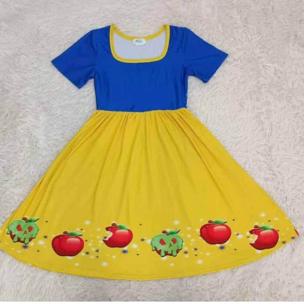 Rare Enchanted Dress Shop Snow White Dress Women’s Medium/Large